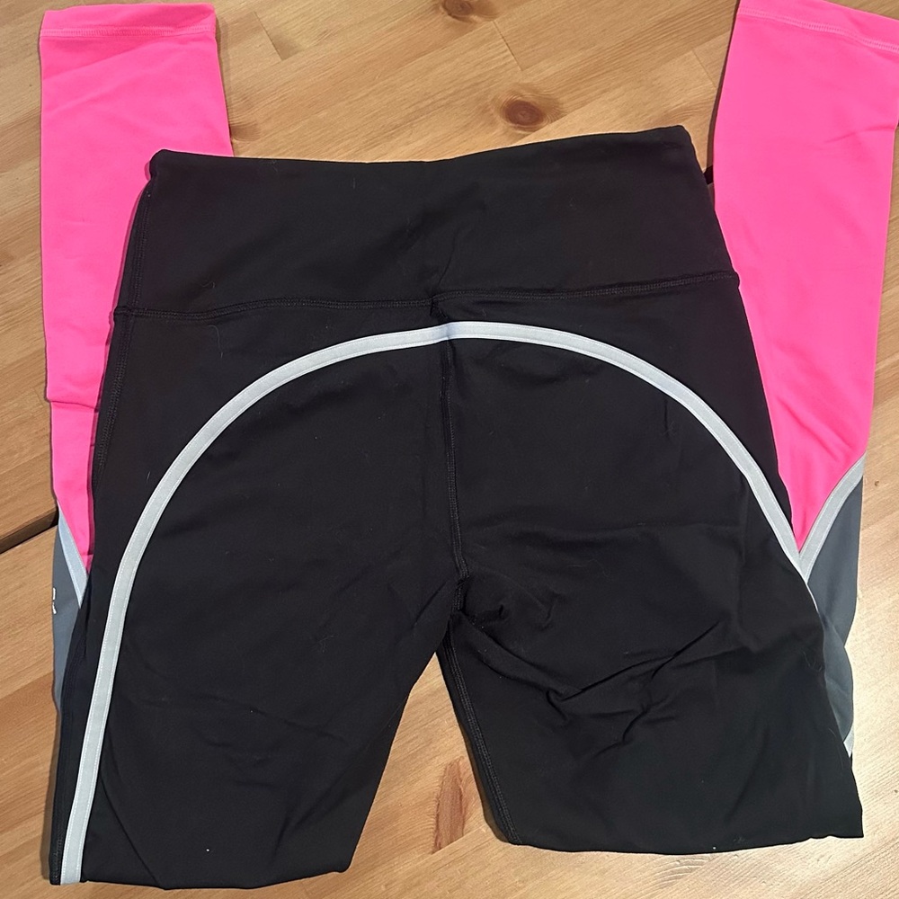 Women’s Black and Pink Leggings - Picture 2 of 3